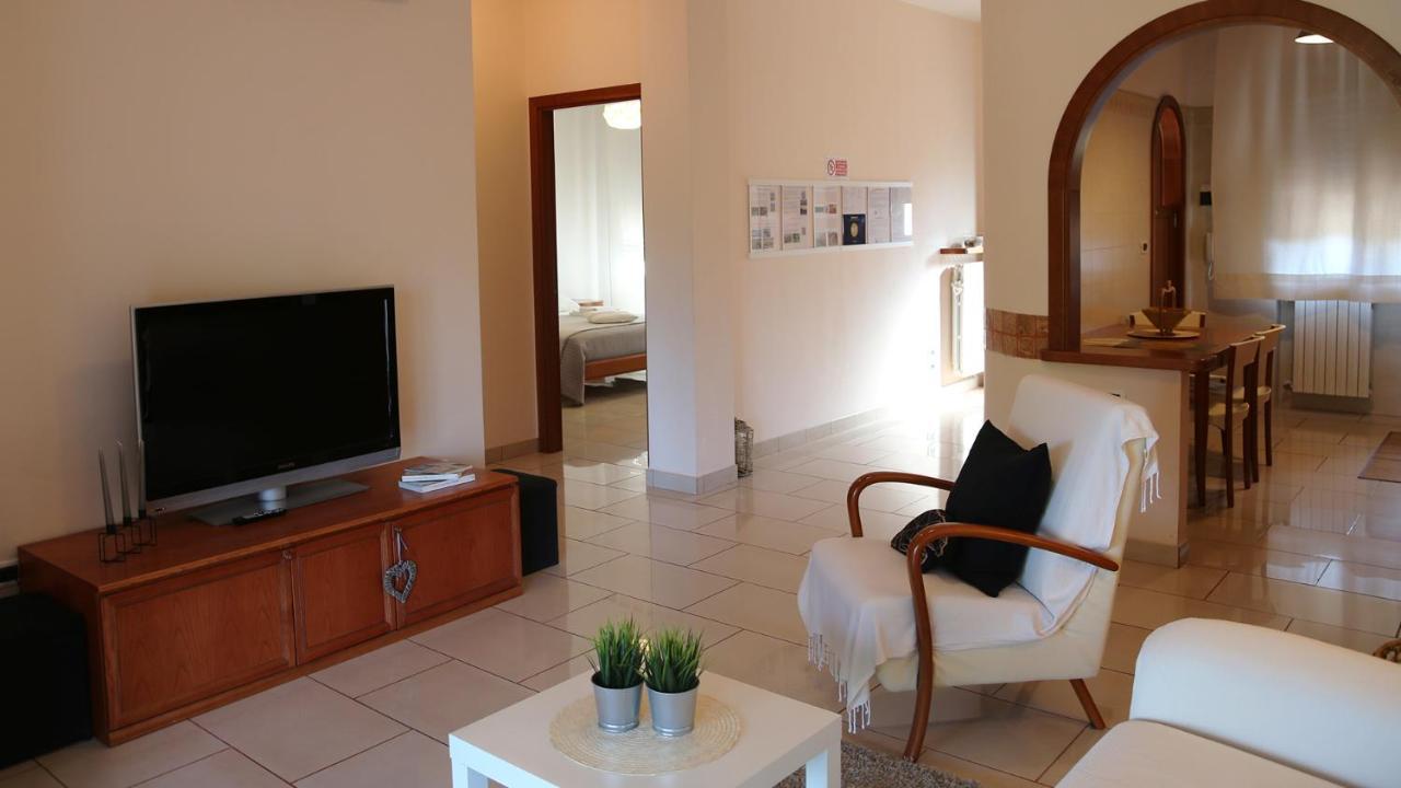 Apartamento Soada Cappelle sul Tavo Exterior foto